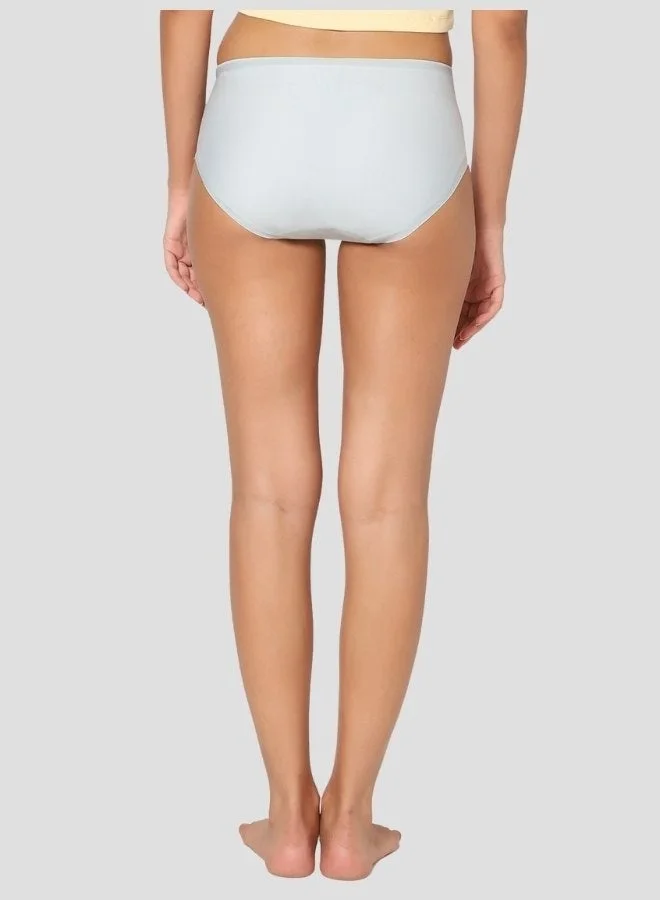 Intimate Queen Powder Blue Lemon Bae Briefs – Seamless Calm, Made with Lemon Peel | Sweat-Wicking & Made for Sensitive Skin (Pack Of 3)  | Best Price UAE